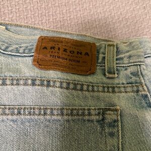 Arizona Jean Company Light Blue Relaxed Jeans